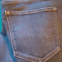 Pantaloni premaman