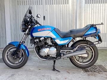Suzuki GSX 750 - 1983