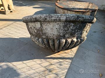 Vasca da fontana a muro