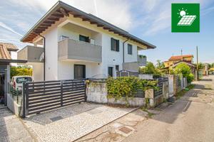 VILLASCHIERA CON GIARDINO: la serenità che cerc...