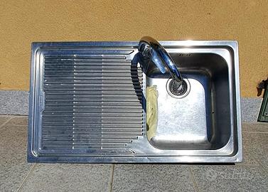 Lavandino ACCIAIO INOX con MISCELATORE
