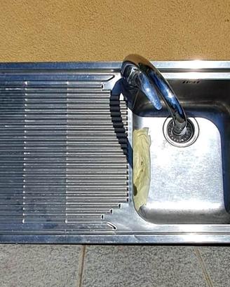 Lavandino ACCIAIO INOX con MISCELATORE