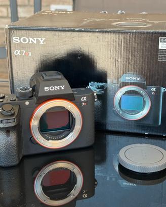 Sony a7R II (Solo 7000 scatti) + Obiettivo 28-70mm