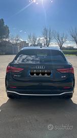 Audi Rsq3