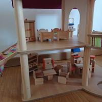 Casa delle bambole Howa