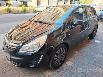 Opel Corsa 1200 benzina e GPL del 2013