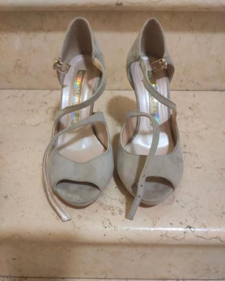 Scarpa con tacco ALTRAMAREA misura n° 36