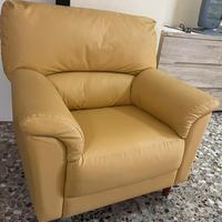 Divano +  2 poltrone