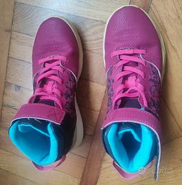 Scarpe basket Decathlon n. 35