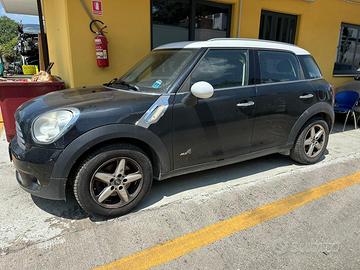 Mini countryman 2012 per pezzi di ricambio