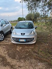 Peugeot 107 1.0 68CV 3p. Plaisir