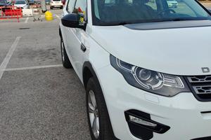 Land Rover Discovery Sport
2.0 td4 Pure awd 150cv