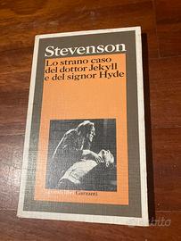 Libro Lo strano caso del dortor Jekyll e…