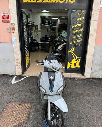 Piaggio Liberty 50 NUOVO 2026 - PERMUTE