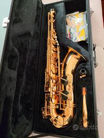 sassofono tenore marca Jupiter