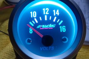 tuning auto voltmetro orologio  cruscotto 12 volt