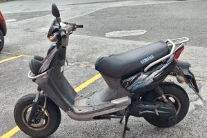 yamaha bw's 100  (booster 100)