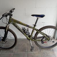 Mountain bike Kona
