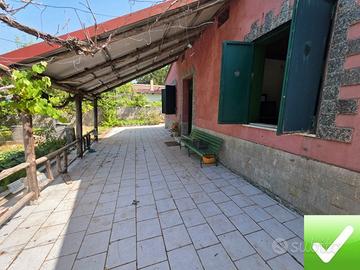Casa Indipendente 114 Mq Con Corte 386 Mq Gambarie