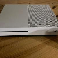 XBOX  ONE S per ricambi