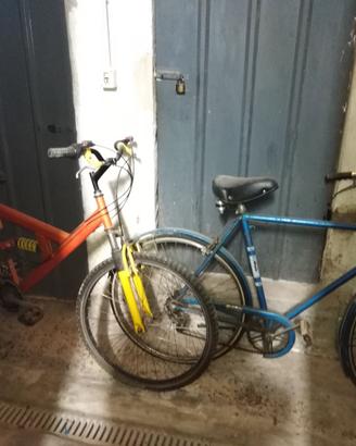 UNA BICICLETTA USATA