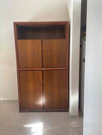 Credenza in legno soggiorno