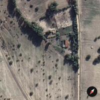 Terreno con casa rustica