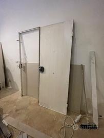 Porta di ferro con serratura Mottura