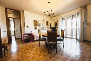 3 LOCALI A BERNAREGGIO
