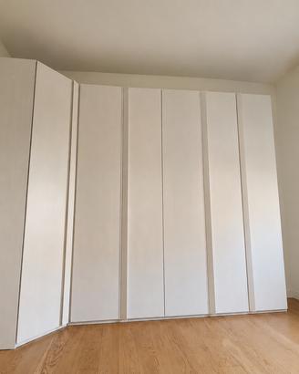ARMADIO BIANCO 6 ANTE – MONDO CONVENIENZA