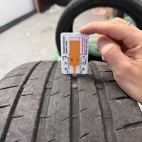 Pneumatici Bridgestone Potenza Sport 18”