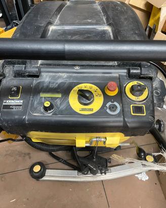 LAVAPAVIMENTI KARCHER
