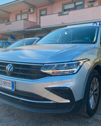 VOLKSWAGEN Tiguan 2.0 TDi 150Cv DsG LIFE
