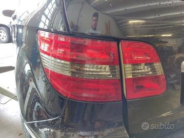 Fanale posteriore sx MERCEDES CLASSE B 180 2006