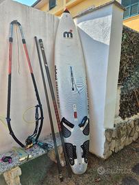 windsurf vela Arrow Sails 5.7 + tavola Mistral