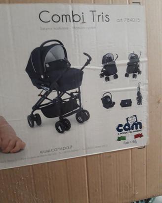 Passeggino combi tris.
