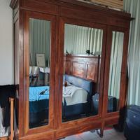 Armadio in legno stile inglese