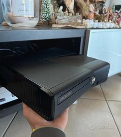 Xbox 360 console,  joyopad, giochi