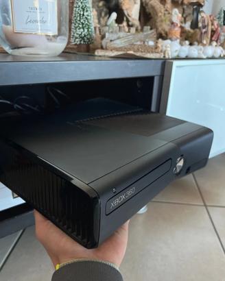 Xbox 360 console,  joyopad, giochi