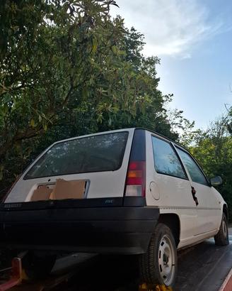 ricambi renault 5  five del 1991