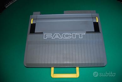 macchina scrivere elettrica facit T110 funzionante