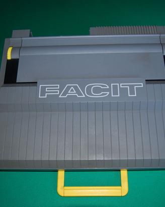 macchina scrivere elettrica facit T110 funzionante