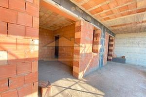 Appartamento N.C. con box in Via M.D.Grazie