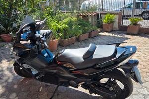 TMAX 500 SERIE 2010