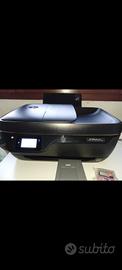 Stampante HP OFFICEJET 3833 . USATA POCHISSIMO