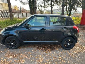 Suzuki  Swift    1300  impianto Gpl