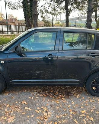 Suzuki  Swift    1300  impianto Gpl