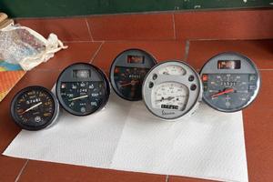 N. 5 contachilometri per vespa piaggio px - pk