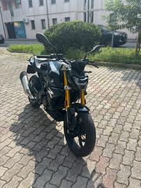 BMW G310R