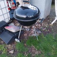 Barbecue da giardino e terrazzo